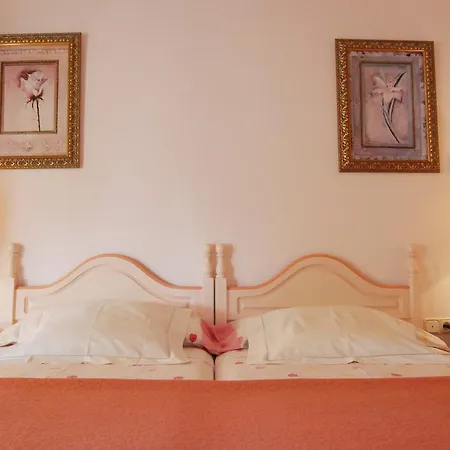 Penthouse Los Jarales 3 Casasol 아파트